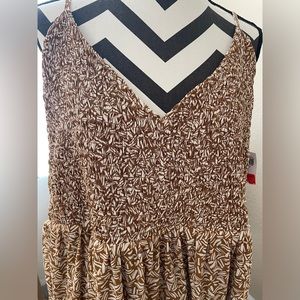 Stretchy summer tank